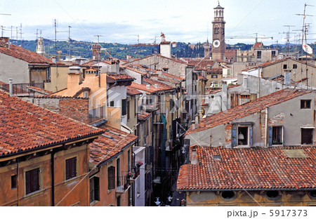 ベローナの町並み ベローナの町並み 5917373