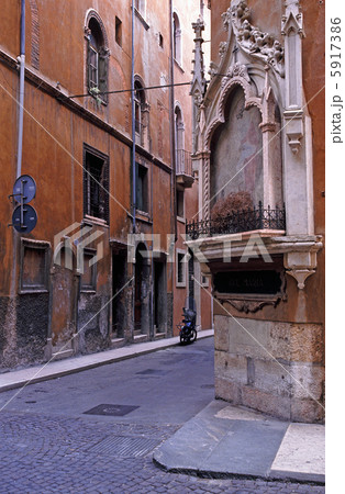 ヴェローナの通り 5917386