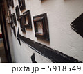 額縁の壁 5918549