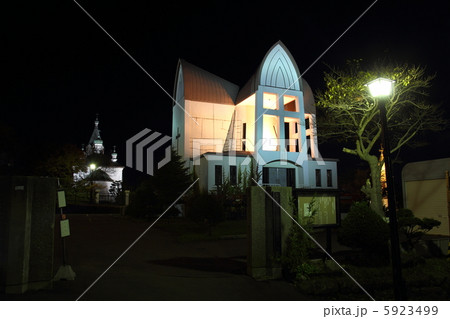 ライトアップの聖ヨハネ教会 5923499