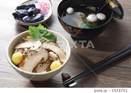松茸ご飯定食 松茸ご飯定食 5928701
