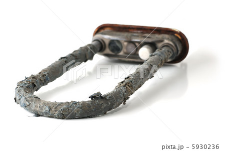Limescale on the heating element for washing machine Limescale on the heating element for washing machine 5930236