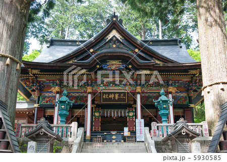 三峯神社拝殿 三峯神社拝殿 5930585