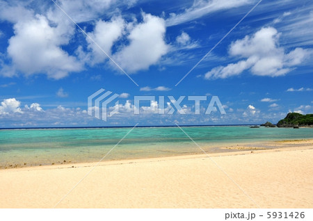 沖縄 石垣島 明石ビーチの風景写真の写真素材