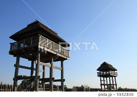 吉野ヶ里遺跡の物見やぐらの写真素材 593