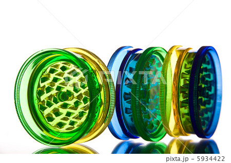 Multicoloured translucent grinders Multicoloured translucent grinders 5934422
