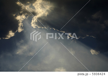 雲 5936424