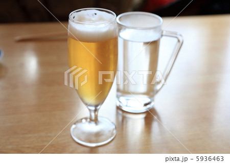 生ビールと焼酎 生ビールと焼酎 5936463