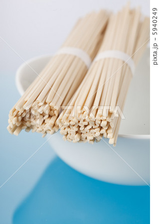 udon on the dish 5940249