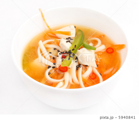 Chicken noodle soup 5940841
