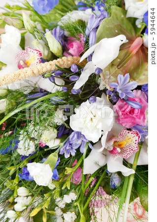 bouquet of colorful flowers 5944644