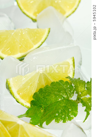 limes and ice cubes limes and ice cubes 5945102