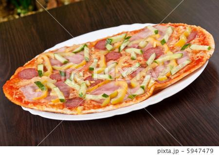big pizza big pizza 5947479