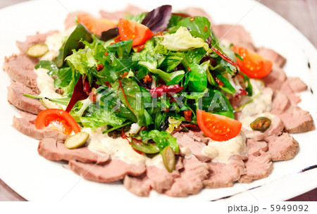 roasted meat with vegetables 5949092