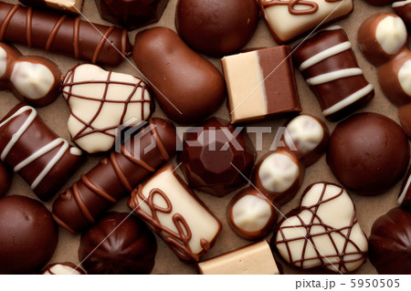 chocolate sweets 5950505