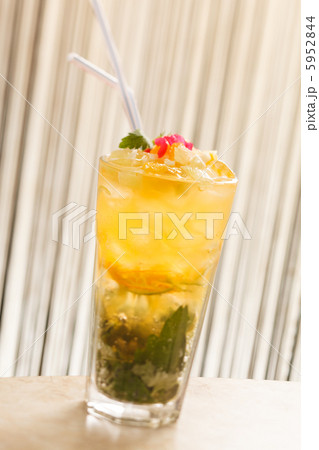 mojito cocktail mojito cocktail 5952844