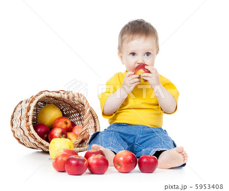 kid eating healthy food apple kid eating healthy food apple 5953408