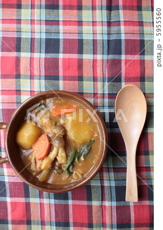 家で作った野菜たっぷりカレーライス 5955560