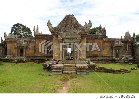 国境の世界遺産　ブレアヴィヒア寺院 5963928