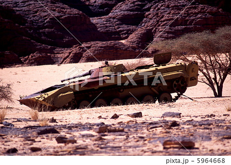 戦争の遺物 戦争の遺物 5964668