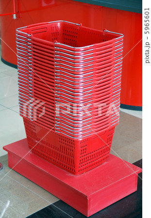 red basket red basket 5965601