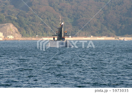 潜水艦の入港風景 5973035