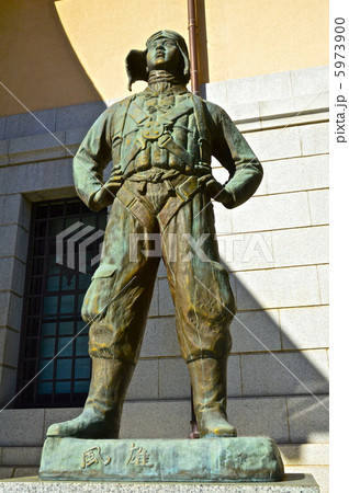 特攻勇士の像（靖国神社･遊就館脇／東京都千代田区九段北） 5973900