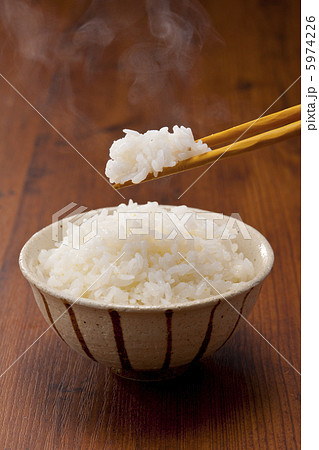 炊きたてご飯 炊きたてご飯 5974226