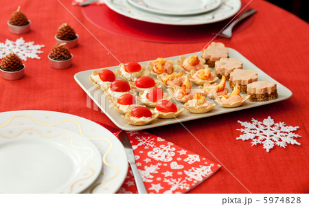 Christmas table Christmas table 5974828