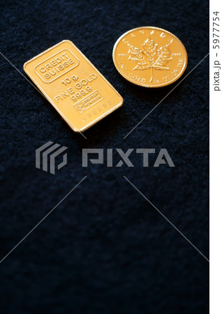 ゴールド 5977754