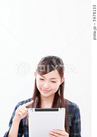 アイパッドと女性 アイパッドと女性 5978133