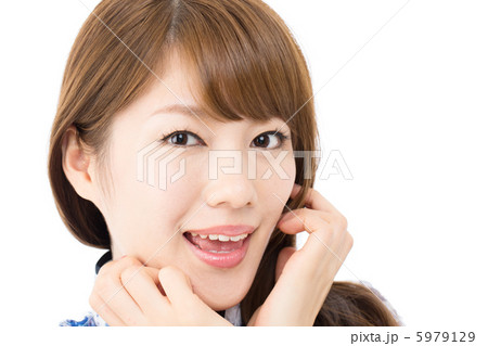 チャイナドレスの女性 5979129