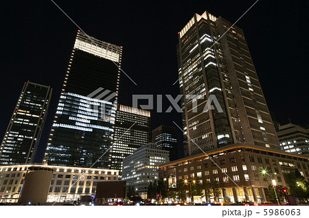 JPタワー　丸の内ビルディング　夜景 5986063