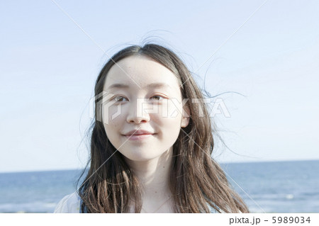 10代の女の子 5989034