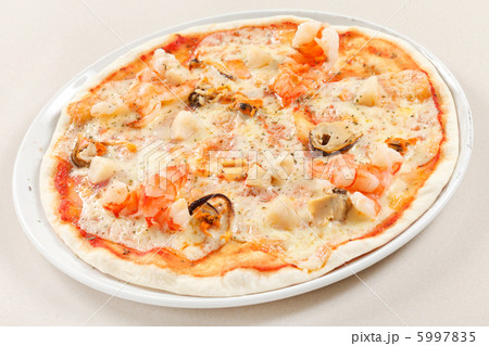 seafood pizza 5997835