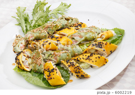 tasty appetizer with salmon and cheese 6002219