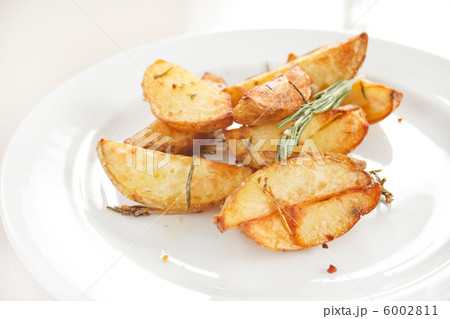 roasted potatoes roasted potatoes 6002811