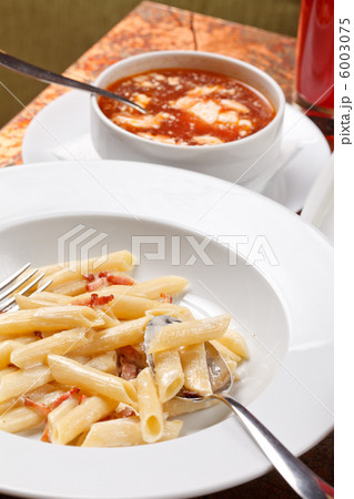tasty dinner 6003075