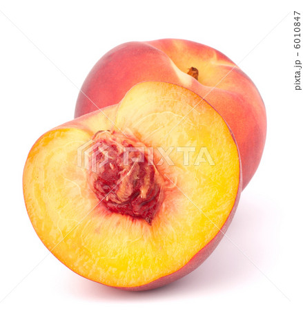 Ripe peach fruit Ripe peach fruit 6010847
