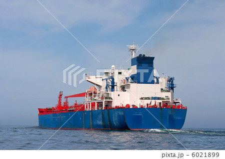 Tanker sailing in the sea Tanker sailing in the sea 6021899