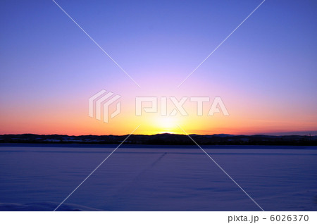 剣淵の夕暮れ 6026370