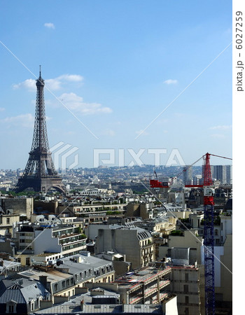 エッフェル塔とクレーン 6027259