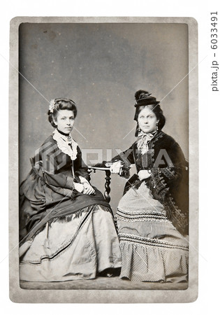 portrait of a womens portrait of a womens 6033491