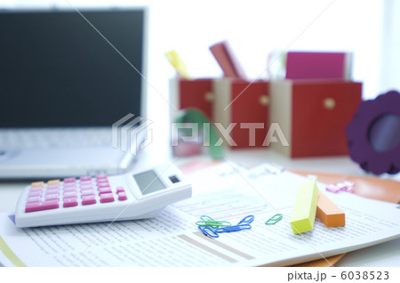 ビジネスデスクイメージ ビジネスデスクイメージ 6038523