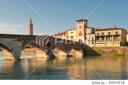 Ponte Pietra bridge, Verona, Italy Ponte Pietra bridge, Verona, Italy 6044838