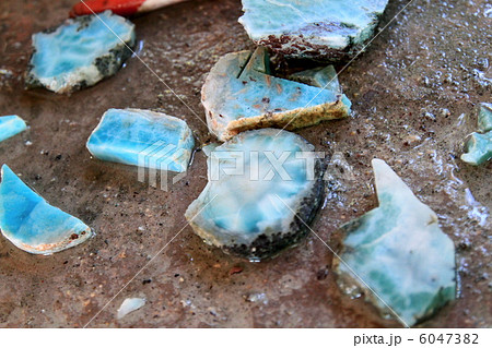 ドミニカ共和国のラリマー原石の写真素材 [6047382] - PIXTA