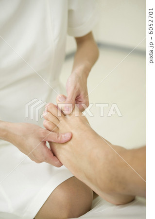 フットマッサージ 6052701