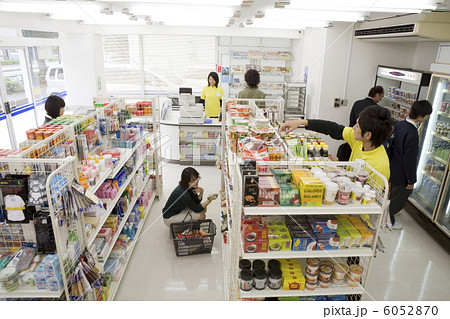 コンビニ店内 6052870