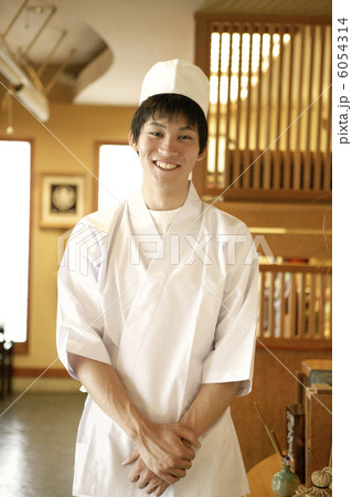 板前の男性 板前の男性 6054314
