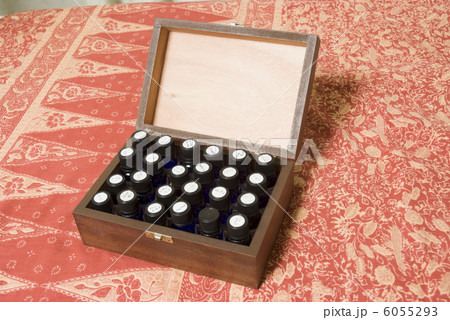 精油（エッセンシャルオイル） 6055293